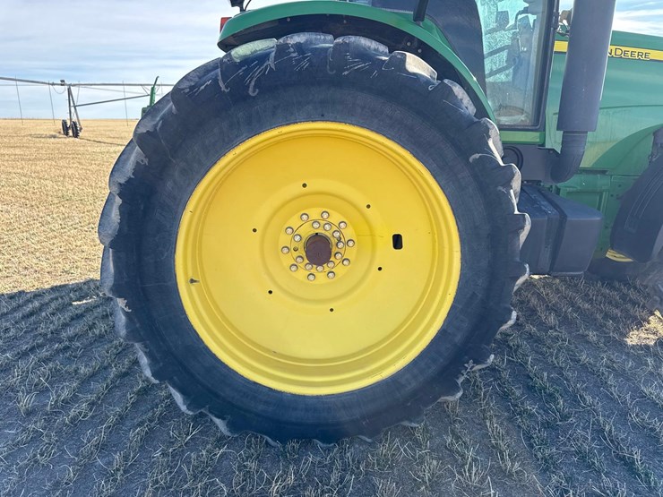 2008-john-deere-8330-image-21