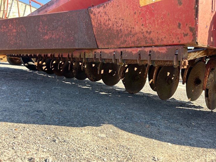 international-510-image-8