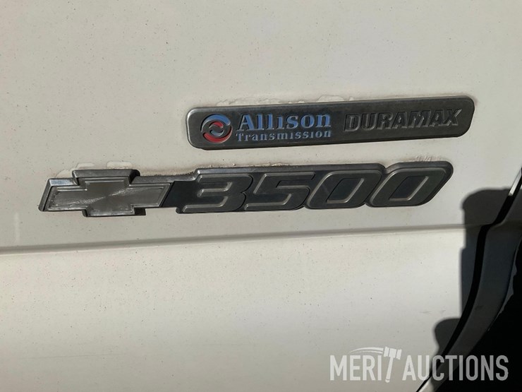 2006-chevrolet-3500-image-27