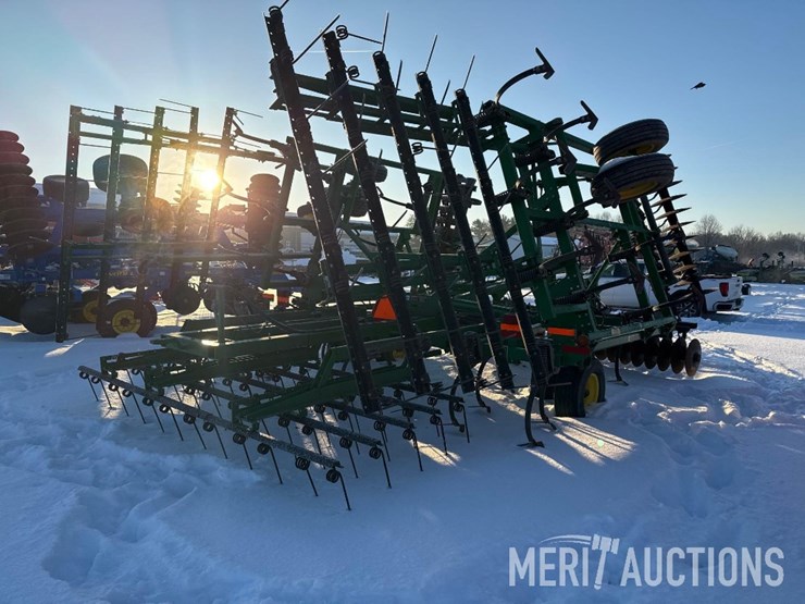 2005-john-deere-726-image-5