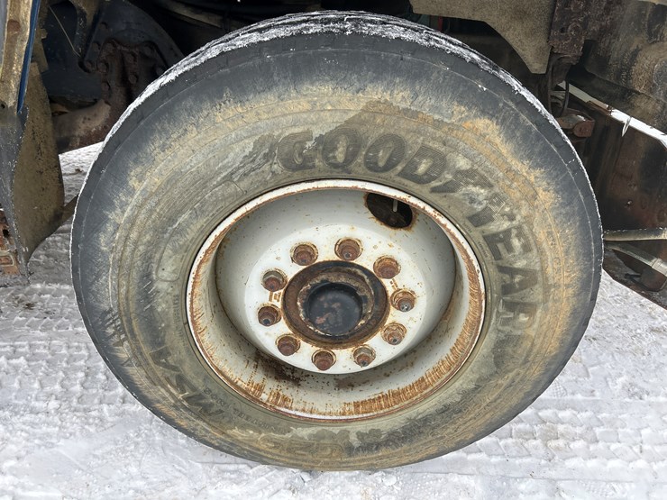 1990-ford-l9000-image-63