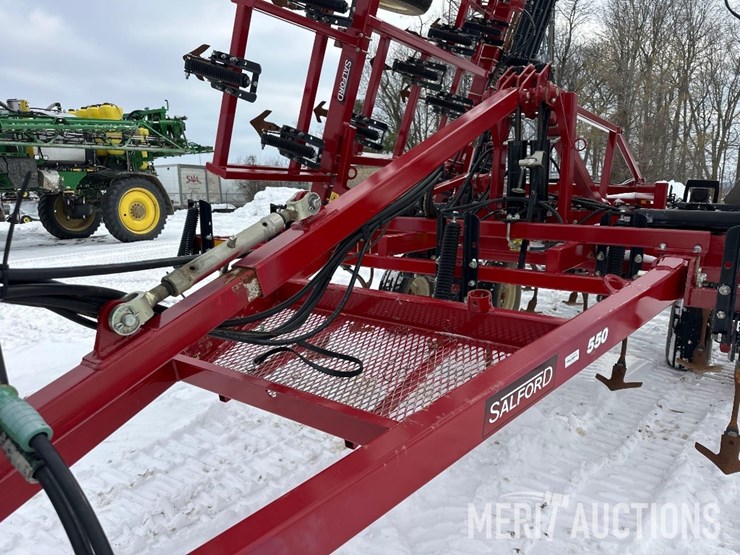 2021-salford-550-image-10