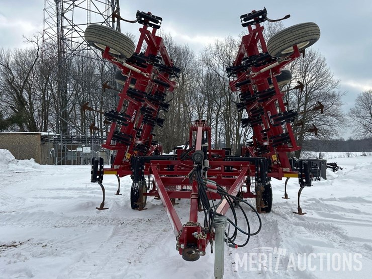 2021-salford-550-image-6