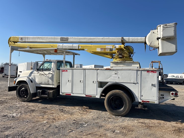 1998-ford-f800-image-2