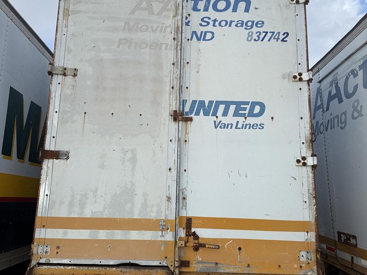 2000-international-4700-image-26