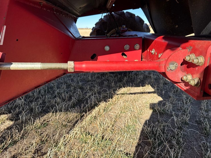 2009-case-ih-2577-image-81