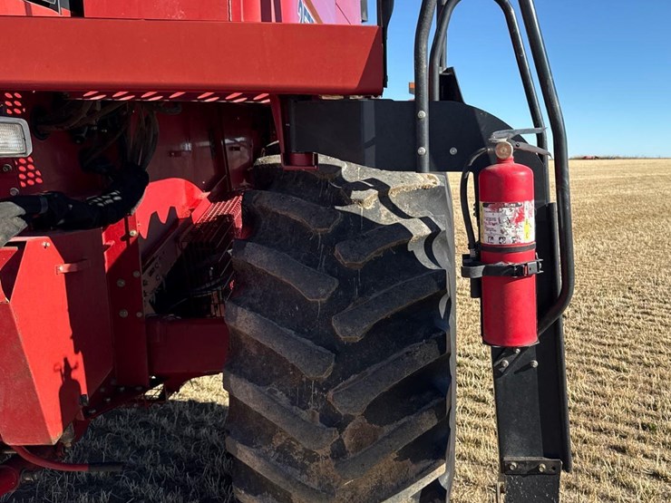 2009-case-ih-2577-image-27