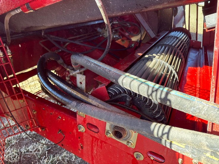 2009-case-ih-2577-image-65