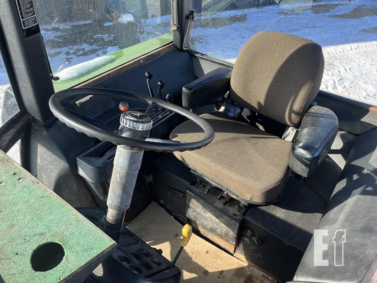 john-deere-4440-image-21