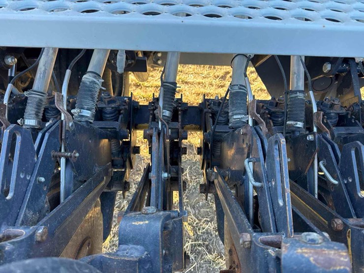 crust-buster-4740-image-81