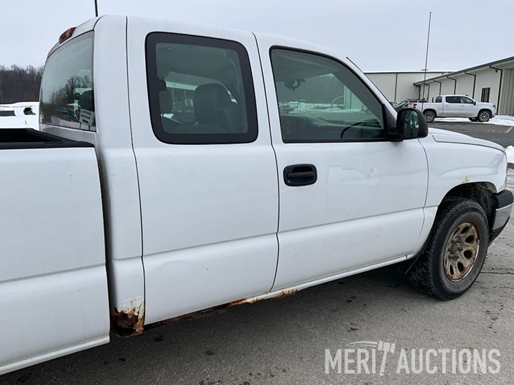 2006-chevrolet-silverado-1500-image-28