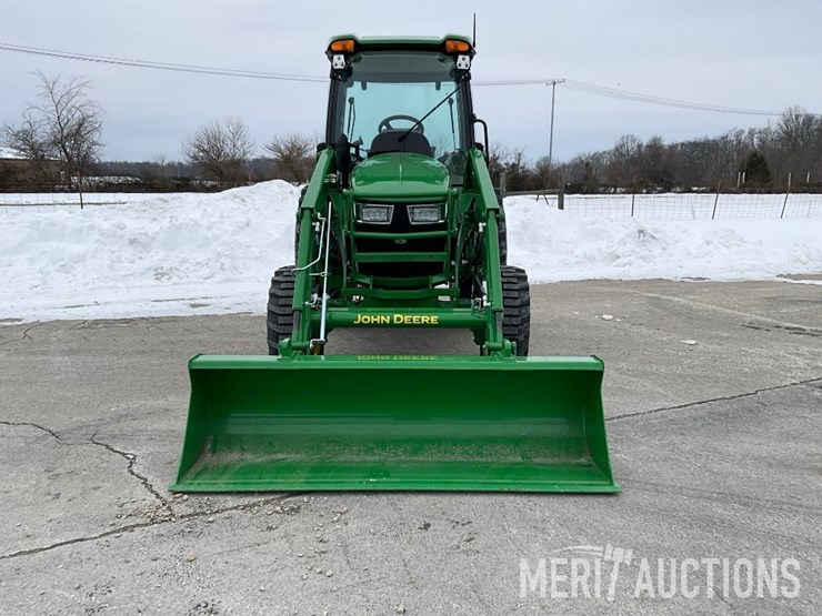 2024-john-deere-4044r-image-28