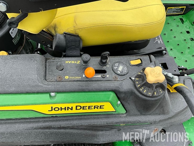 2023-john-deere-z930m-image-17