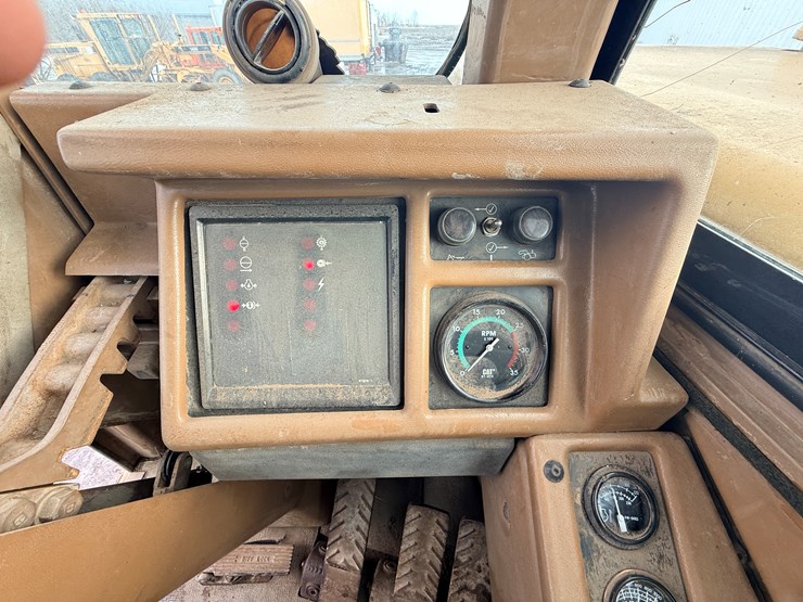 1988-caterpillar-627e-image-71