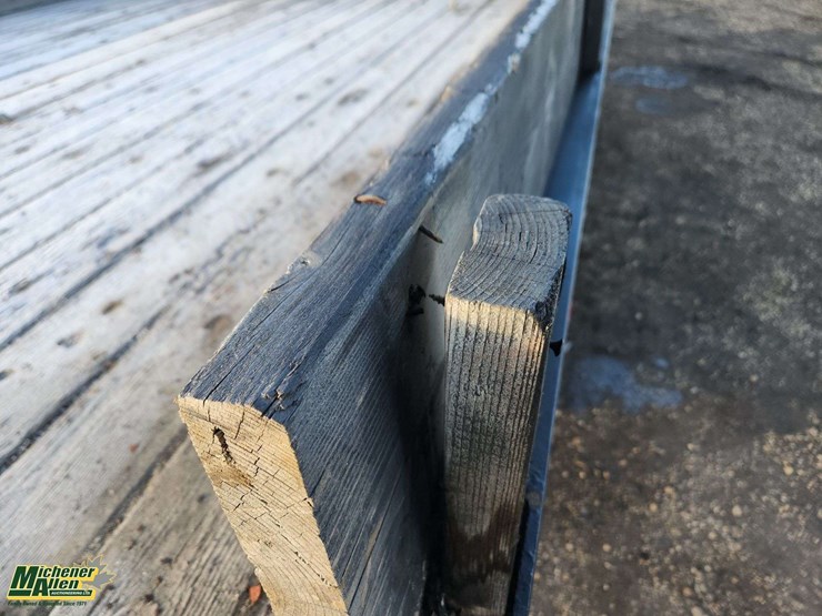 2012-dodge-3500-image-39