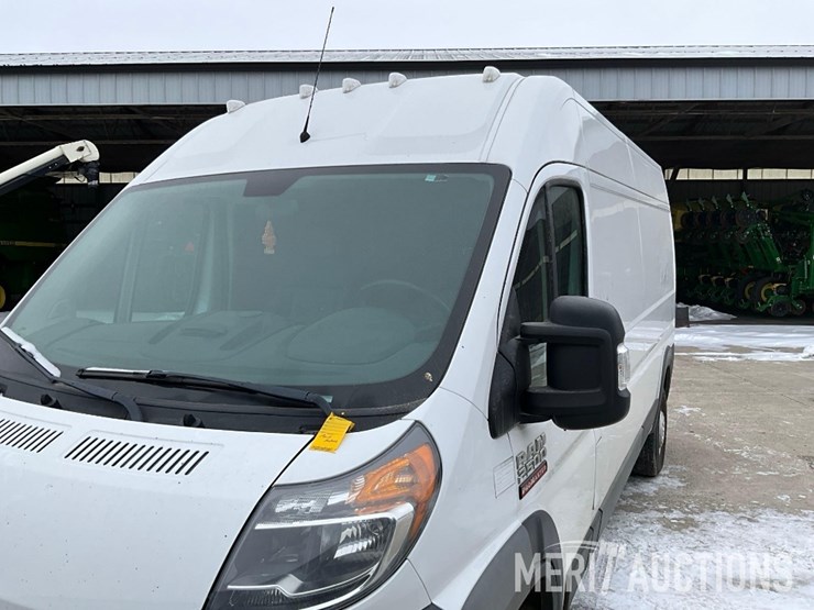 2017-ram-promaster-2500-image-10