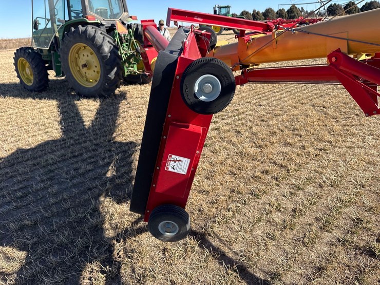 westfield-mk-100-71-auger-w/-swing-away-image-17