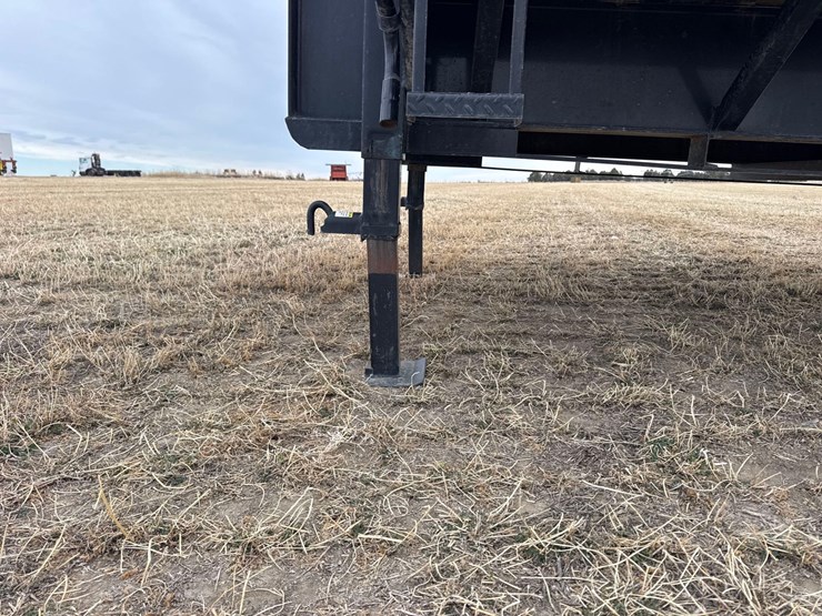 2012-pj-flatbed-image-14