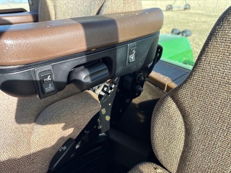 2008-john-deere-9330-image-112