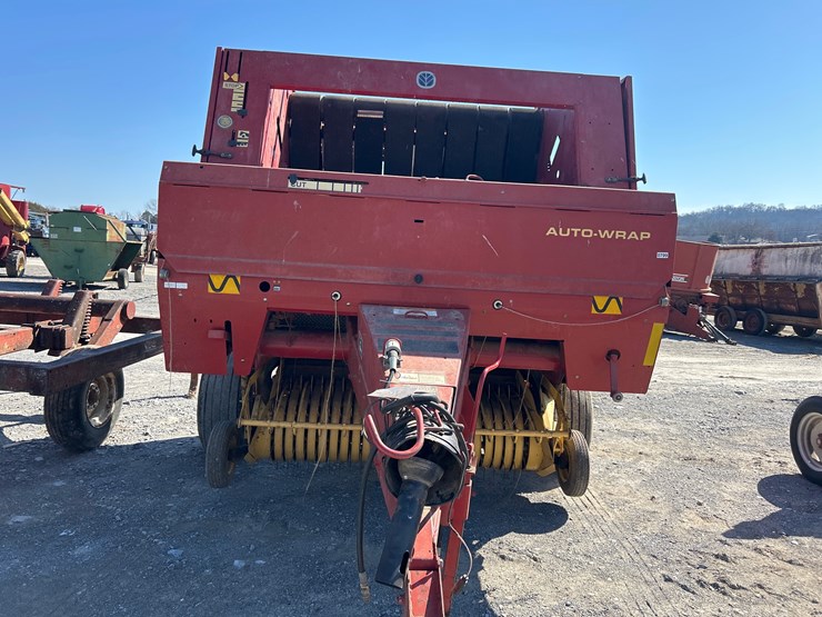 new-holland-678-image-6