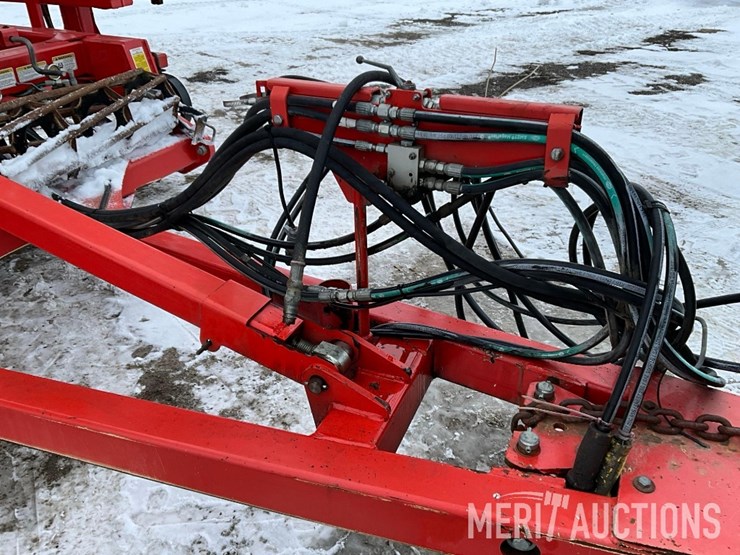 2013-kuhn-krause-80-40-vertical-tillage-tool-image-7