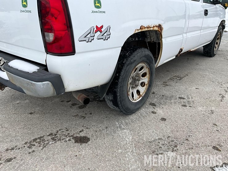 2006-chevrolet-silverado-1500-image-22