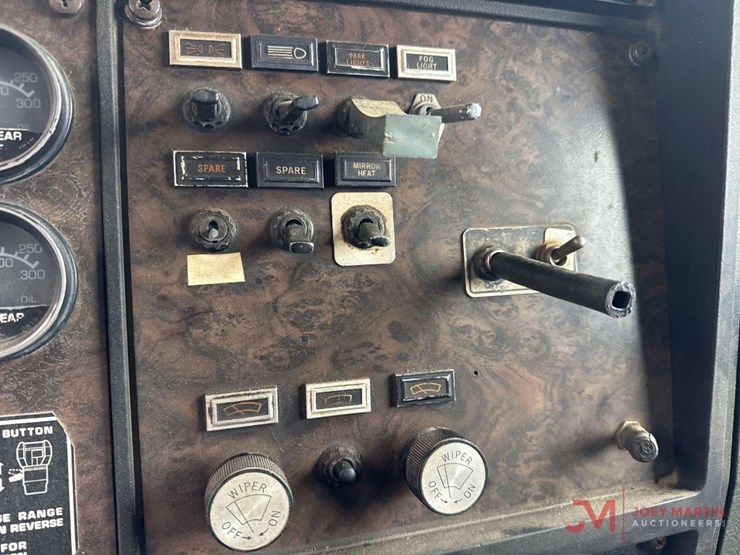 1986-kenworth-w900b-image-31