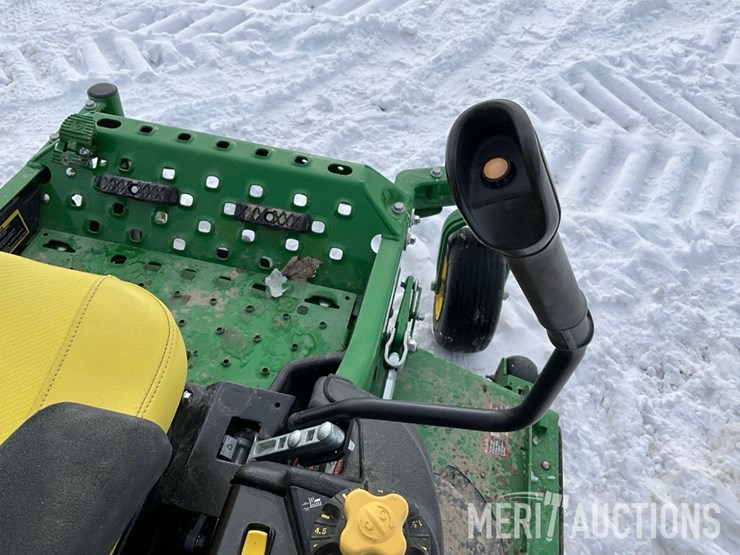 2022-john-deere-z930r-image-14