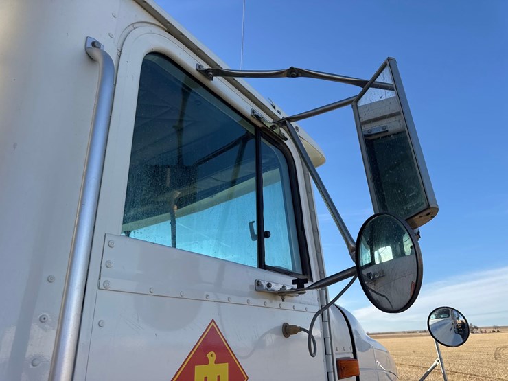 1998-international-9100-image-63