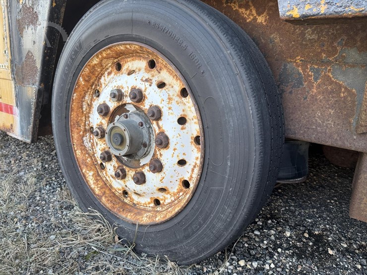 1993-kentucky-trailer-image-5