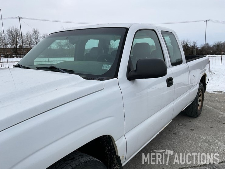 2006-chevrolet-silverado-1500-image-10