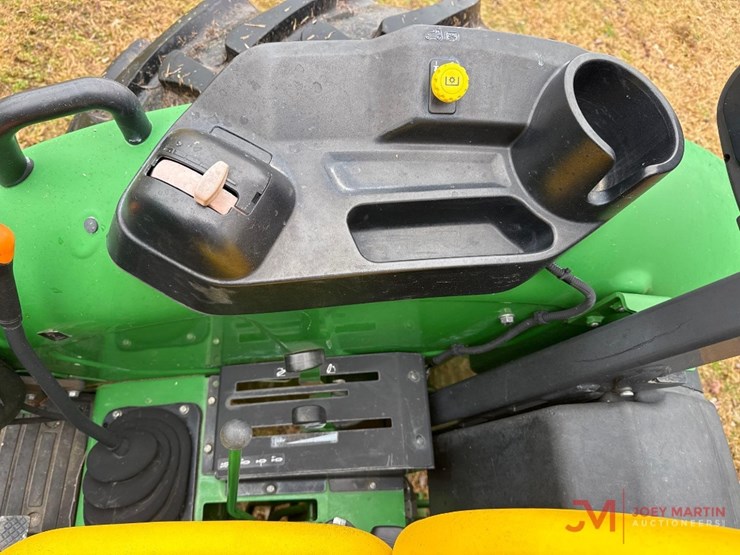 john-deere-5055e-image-22