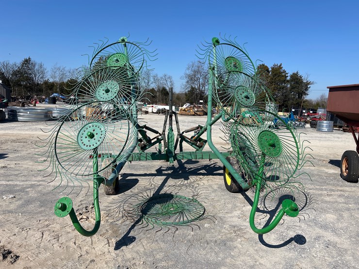 john-deere-702-image-3