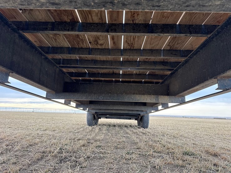 2012-pj-flatbed-image-15