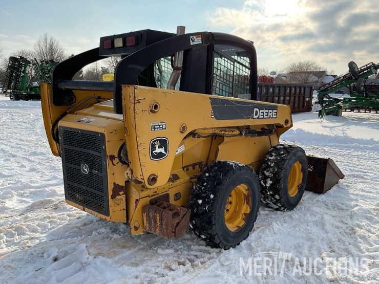 2006-john-deere-325-image-5