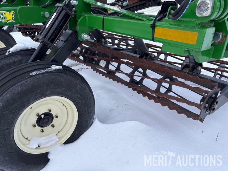 2024-j&m-tf215-image-17