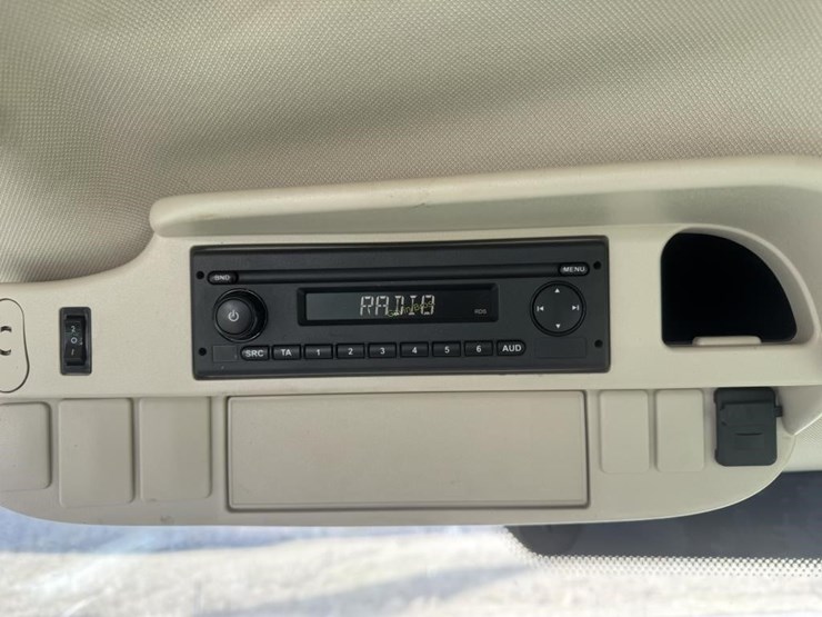 john-deere-6130r-image-16