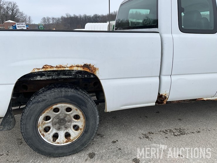 2006-chevrolet-silverado-1500-image-27