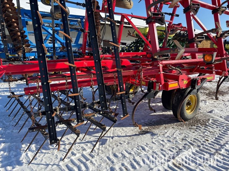 2012-sunflower-5035-28-image-28