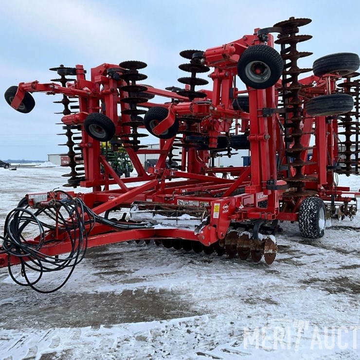 2013 Kuhn Krause 80-40 Vertical Tillage Tool