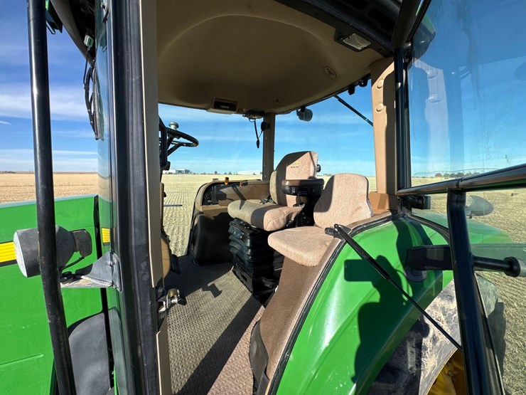 2008-john-deere-8330-image-59