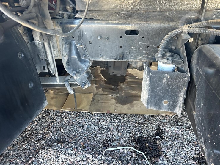 1998-isuzu-ftr-image-42