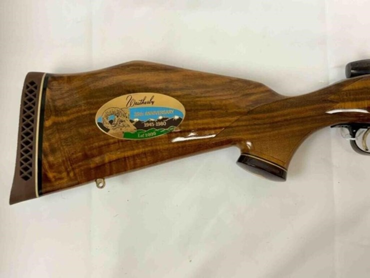 weatherby-mark-v---rifle---1-of-1000-image-2