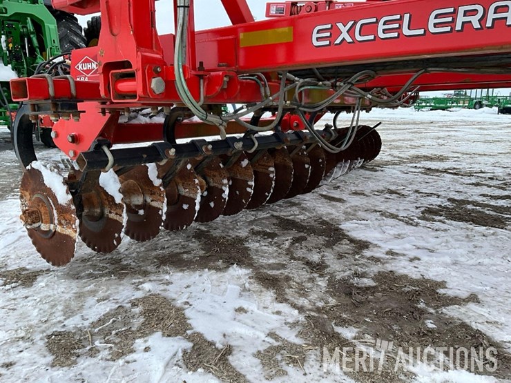 2013-kuhn-krause-80-40-vertical-tillage-tool-image-19