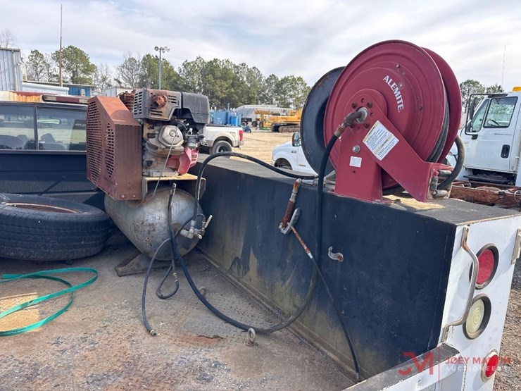 2000-chevrolet-k3500-image-6