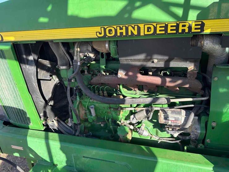 2000-john-deere-4700-image-76