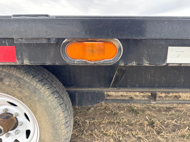 2012-pj-flatbed-image-36