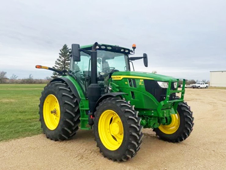 2023-john-deere-6r-155-image-1