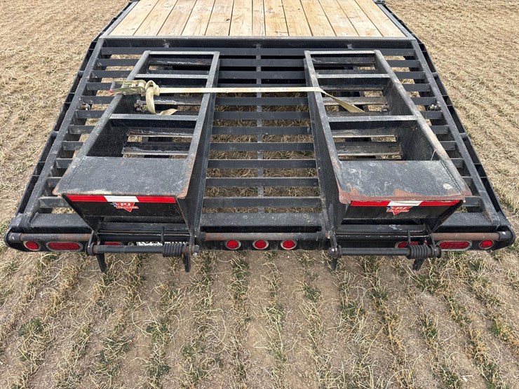 2012-pj-flatbed-image-28