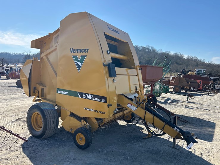 vermeer-504r-signature-image-5